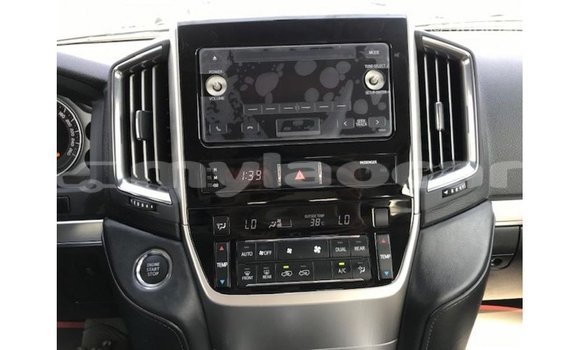 ຊື້ ການ ນຳ ເຂົ້າ Toyota Land Cruiser Black ລົດ ໃນ Import - Dubai ໃນ Attapeu Province ຊື້ ການ ນຳ ເຂົ້າ Toyota Land Cruiser Black ລົດ ໃນ Import - Dubai ໃນ Attapeu Province