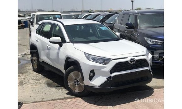 ຊື້ ການ ນຳ ເຂົ້າ Toyota 4Runner White ລົດ ໃນ Import - Dubai ໃນ Attapeu Province ຊື້ ການ ນຳ ເຂົ້າ Toyota 4Runner White ລົດ ໃນ Import - Dubai ໃນ Attapeu Province