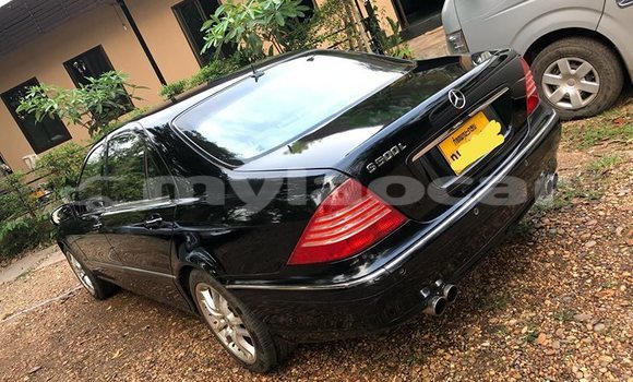 Buy Used Mercedes-Benz S-klasse Black Car in Vientiane in Vientiane Province Buy Used Mercedes-Benz S-klasse Black Car in Vientiane in Vientiane Province