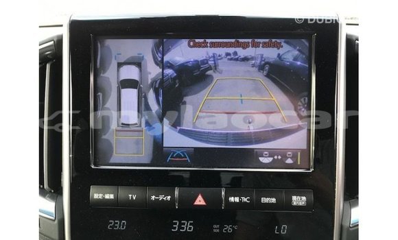 Buy Import Toyota Land Cruiser White Car in Import - Dubai in Attapeu Province Buy Import Toyota Land Cruiser White Car in Import - Dubai in Attapeu Province