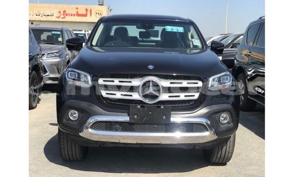 Buy Import Mercedes-Benz 250 Black Car in Import - Dubai in Attapeu Province Buy Import Mercedes-Benz 250 Black Car in Import - Dubai in Attapeu Province