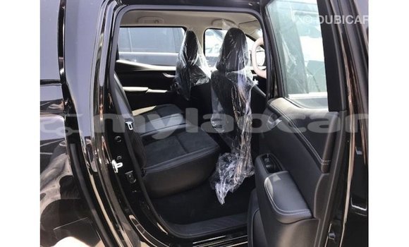 Buy Import Mercedes-Benz 250 Black Car in Import - Dubai in Attapeu Province Buy Import Mercedes-Benz 250 Black Car in Import - Dubai in Attapeu Province