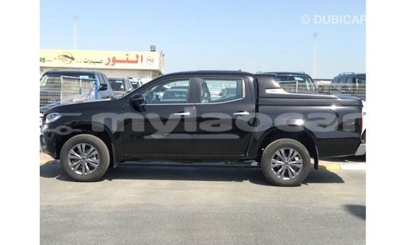 Buy Import Mercedes-Benz 250 Black Car in Import - Dubai in Attapeu Province Buy Import Mercedes-Benz 250 Black Car in Import - Dubai in Attapeu Province