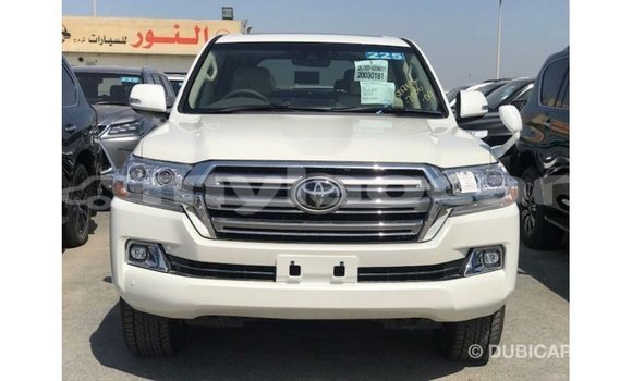 Buy Import Toyota Land Cruiser White Car in Import - Dubai in Attapeu Province Buy Import Toyota Land Cruiser White Car in Import - Dubai in Attapeu Province