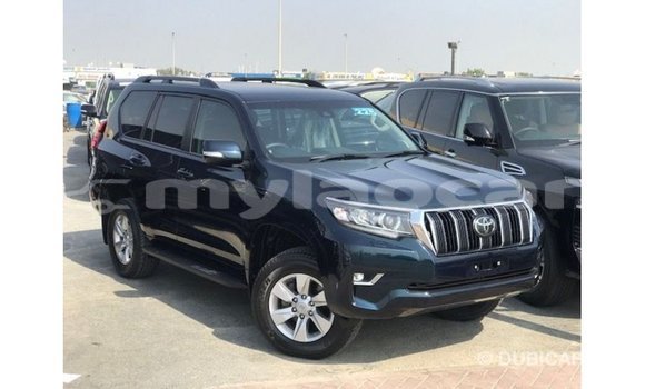 Acheter Import Voiture Toyota Prado Bleu à Import - Dubai, Attapeu Province Acheter Import Voiture Toyota Prado Bleu à Import - Dubai, Attapeu Province
