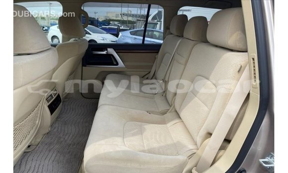 Buy Import Toyota Land Cruiser Other Car in Import - Dubai in Attapeu Province Buy Import Toyota Land Cruiser Other Car in Import - Dubai in Attapeu Province