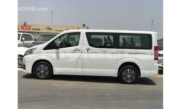 ຊື້ ການ ນຳ ເຂົ້າ Toyota Granvia White ລົດ ໃນ Import - Dubai ໃນ Attapeu Province ຊື້ ການ ນຳ ເຂົ້າ Toyota Granvia White ລົດ ໃນ Import - Dubai ໃນ Attapeu Province