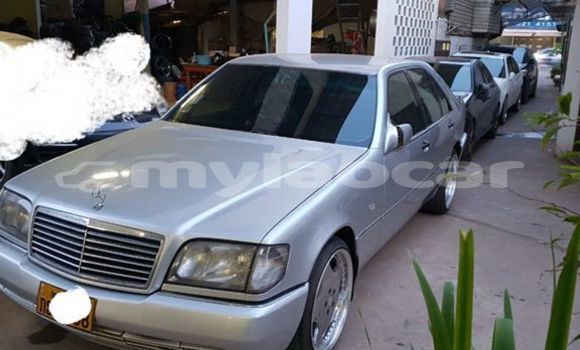 Buy Used Mercedes-Benz S-klasse Silver Car in Vientiane in Vientiane Province