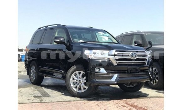 Buy Import Toyota Land Cruiser Black Car in Import - Dubai in Attapeu Province