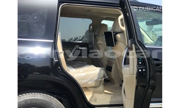 ຊື້ ການ ນຳ ເຂົ້າ Toyota Land Cruiser Black ລົດ ໃນ Import - Dubai ໃນ Attapeu Province ຊື້ ການ ນຳ ເຂົ້າ Toyota Land Cruiser Black ລົດ ໃນ Import - Dubai ໃນ Attapeu Province