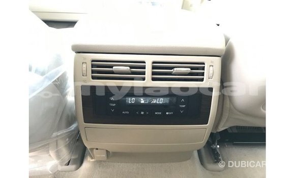 ຊື້ ການ ນຳ ເຂົ້າ Toyota Land Cruiser Black ລົດ ໃນ Import - Dubai ໃນ Attapeu Province ຊື້ ການ ນຳ ເຂົ້າ Toyota Land Cruiser Black ລົດ ໃນ Import - Dubai ໃນ Attapeu Province