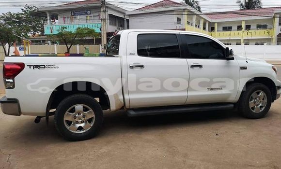 Buy Used Toyota Tundra White Car in Vientiane in Vientiane Province Buy Used Toyota Tundra White Car in Vientiane in Vientiane Province