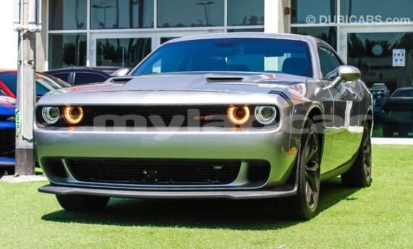 Buy Import Dodge Challenger Other Car in Import - Dubai in Attapeu Province Buy Import Dodge Challenger Other Car in Import - Dubai in Attapeu Province