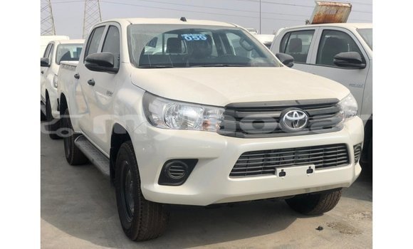 Buy Import Toyota Hilux White Car in Import - Dubai in Attapeu Province Buy Import Toyota Hilux White Car in Import - Dubai in Attapeu Province
