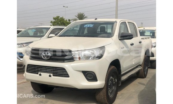 Buy Import Toyota Hilux White Car in Import - Dubai in Attapeu Province Buy Import Toyota Hilux White Car in Import - Dubai in Attapeu Province