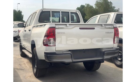 Buy Import Toyota Hilux White Car in Import - Dubai in Attapeu Province Buy Import Toyota Hilux White Car in Import - Dubai in Attapeu Province