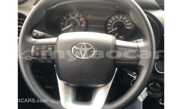 Buy Import Toyota Hilux White Car in Import - Dubai in Attapeu Province Buy Import Toyota Hilux White Car in Import - Dubai in Attapeu Province