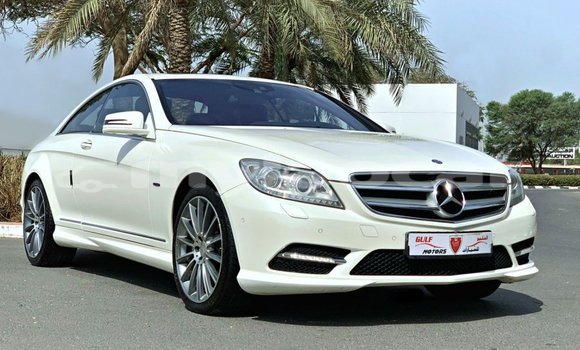Buy Import Mercedes-Benz 190 (W201) White Car in Import - Dubai in Attapeu Province Buy Import Mercedes-Benz 190 (W201) White Car in Import - Dubai in Attapeu Province