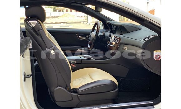 Buy Import Mercedes-Benz 190 (W201) White Car in Import - Dubai in Attapeu Province Buy Import Mercedes-Benz 190 (W201) White Car in Import - Dubai in Attapeu Province