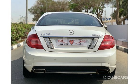 Buy Import Mercedes-Benz 190 (W201) White Car in Import - Dubai in Attapeu Province Buy Import Mercedes-Benz 190 (W201) White Car in Import - Dubai in Attapeu Province