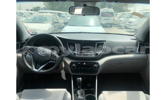 Buy Import Hyundai Tucson Black Car in Import - Dubai in Attapeu Province Buy Import Hyundai Tucson Black Car in Import - Dubai in Attapeu Province