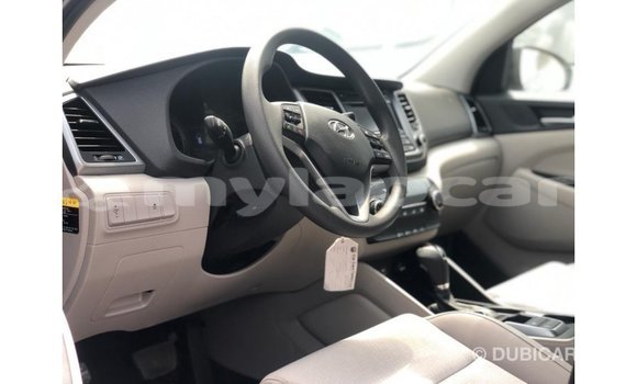 Buy Import Hyundai Tucson Black Car in Import - Dubai in Attapeu Province Buy Import Hyundai Tucson Black Car in Import - Dubai in Attapeu Province