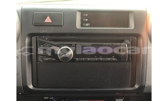 Buy Import Toyota Land Cruiser White Car in Import - Dubai in Attapeu Province Buy Import Toyota Land Cruiser White Car in Import - Dubai in Attapeu Province