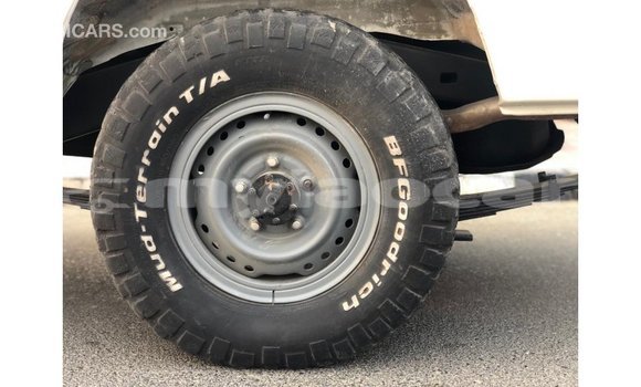 Buy Import Toyota Land Cruiser White Car in Import - Dubai in Attapeu Province Buy Import Toyota Land Cruiser White Car in Import - Dubai in Attapeu Province