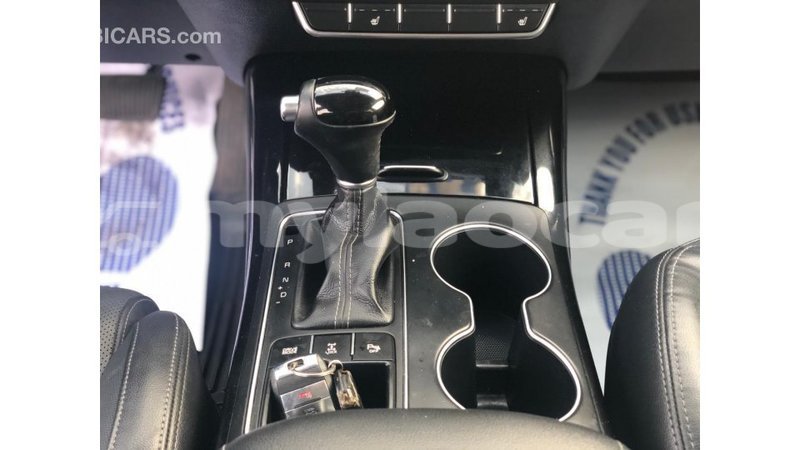 Big with watermark kia sorento attapeu province import dubai 3813