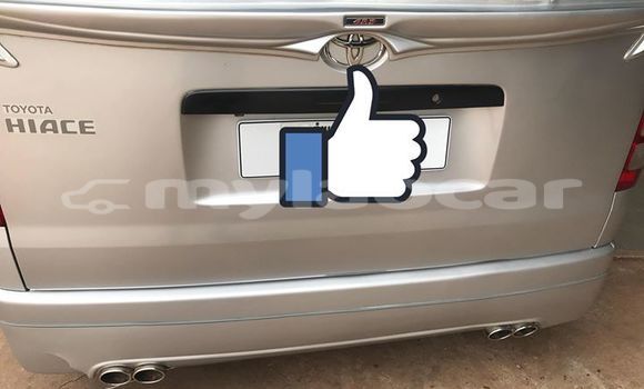 Buy Used Toyota Hiace Silver Car in Vientiane in Vientiane Province Buy Used Toyota Hiace Silver Car in Vientiane in Vientiane Province
