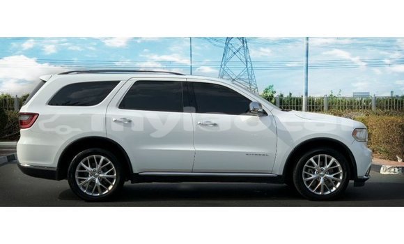 Buy Import Dodge Durango White Car in Import - Dubai in Attapeu Province Buy Import Dodge Durango White Car in Import - Dubai in Attapeu Province