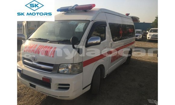 Buy Import Toyota Hiace White Car in Import - Dubai in Attapeu Province