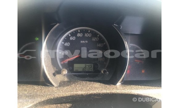 Buy Import Toyota Hiace White Car in Import - Dubai in Attapeu Province Buy Import Toyota Hiace White Car in Import - Dubai in Attapeu Province