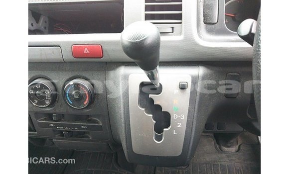 Buy Import Toyota Hiace White Car in Import - Dubai in Attapeu Province Buy Import Toyota Hiace White Car in Import - Dubai in Attapeu Province