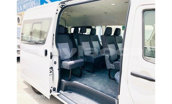 Buy Import Toyota Hiace White Car in Import - Dubai in Attapeu Province Buy Import Toyota Hiace White Car in Import - Dubai in Attapeu Province