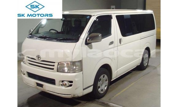 Buy Import Toyota Hiace White Car in Import - Dubai in Attapeu Province Buy Import Toyota Hiace White Car in Import - Dubai in Attapeu Province