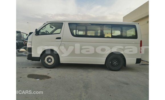 Buy Import Toyota Hiace White Car in Import - Dubai in Attapeu Province Buy Import Toyota Hiace White Car in Import - Dubai in Attapeu Province