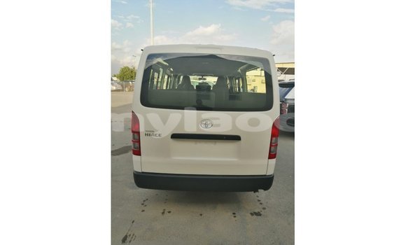 Buy Import Toyota Hiace White Car in Import - Dubai in Attapeu Province Buy Import Toyota Hiace White Car in Import - Dubai in Attapeu Province