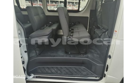 Buy Import Toyota Hiace White Car in Import - Dubai in Attapeu Province Buy Import Toyota Hiace White Car in Import - Dubai in Attapeu Province