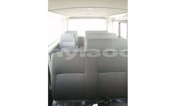 Buy Import Toyota Hiace White Car in Import - Dubai in Attapeu Province Buy Import Toyota Hiace White Car in Import - Dubai in Attapeu Province