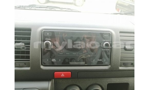 Buy Import Toyota Hiace White Car in Import - Dubai in Attapeu Province Buy Import Toyota Hiace White Car in Import - Dubai in Attapeu Province