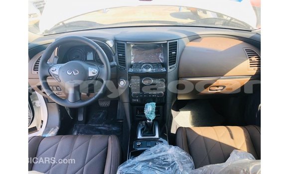 Buy Import Infiniti Q Black Car in Import - Dubai in Attapeu Province Buy Import Infiniti Q Black Car in Import - Dubai in Attapeu Province