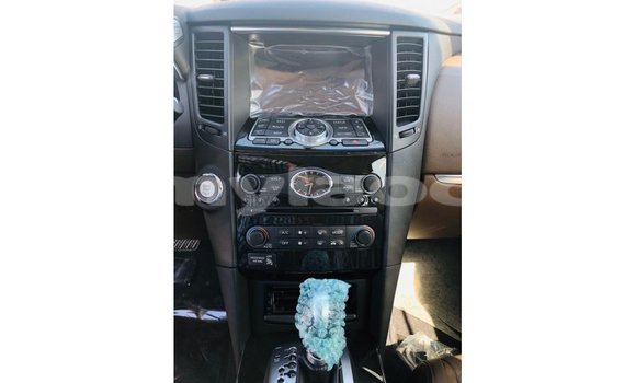 Buy Import Infiniti Q Black Car in Import - Dubai in Attapeu Province Buy Import Infiniti Q Black Car in Import - Dubai in Attapeu Province