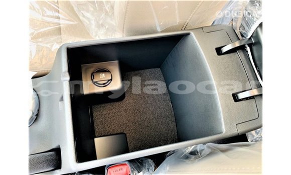 Buy Import Hyundai Elantra White Car in Import - Dubai in Attapeu Province Buy Import Hyundai Elantra White Car in Import - Dubai in Attapeu Province