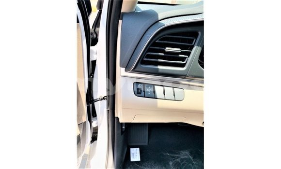 Buy Import Hyundai Elantra White Car in Import - Dubai in Attapeu Province Buy Import Hyundai Elantra White Car in Import - Dubai in Attapeu Province