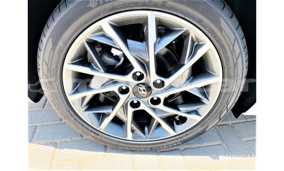 Buy Import Hyundai Elantra White Car in Import - Dubai in Attapeu Province Buy Import Hyundai Elantra White Car in Import - Dubai in Attapeu Province