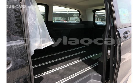 Buy Import Mercedes-Benz 250 Black Car in Import - Dubai in Attapeu Province Buy Import Mercedes-Benz 250 Black Car in Import - Dubai in Attapeu Province