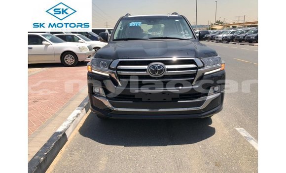 Buy Import Toyota Land Cruiser Black Car in Import - Dubai in Attapeu Province