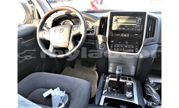 Buy Import Toyota Land Cruiser Other Car in Import - Dubai in Attapeu Province Buy Import Toyota Land Cruiser Other Car in Import - Dubai in Attapeu Province
