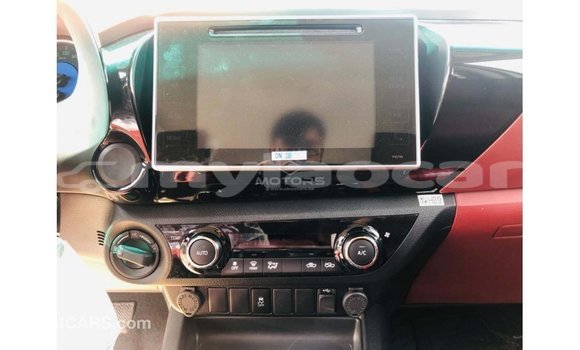 Buy Import Toyota Hilux White Car in Import - Dubai in Attapeu Province Buy Import Toyota Hilux White Car in Import - Dubai in Attapeu Province